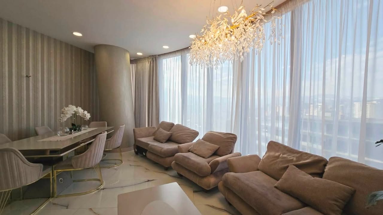 Продается 4-комнатная квартира, Тбилиси — $435,000