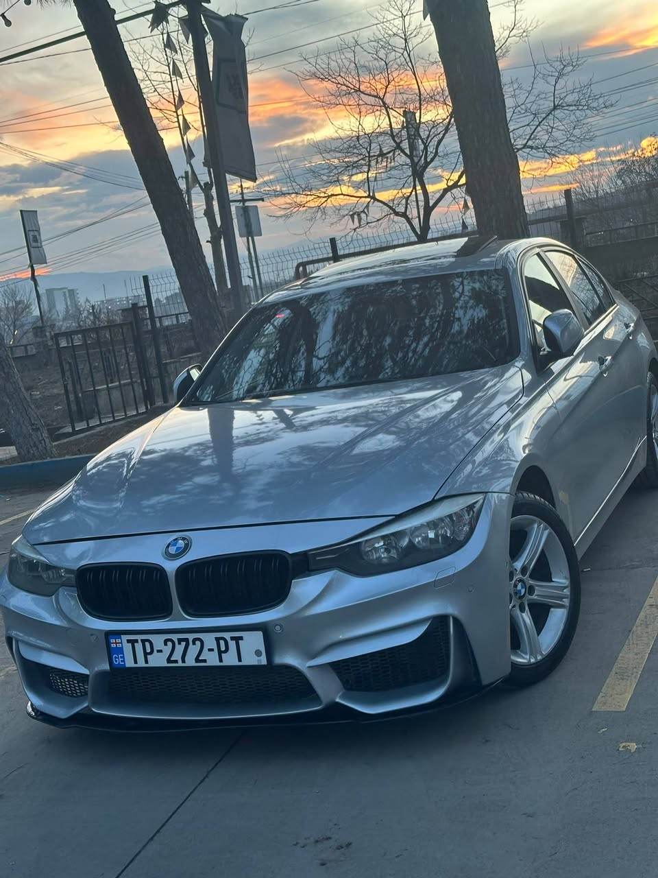 Bmw 328i 2012 2.0 twin turbo — 6,900₾