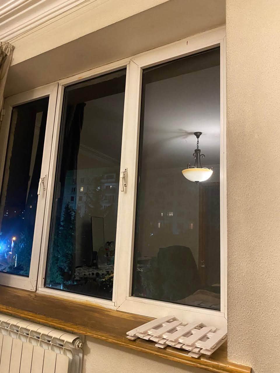 For sale secondary aluminum door-window (removed from Czech