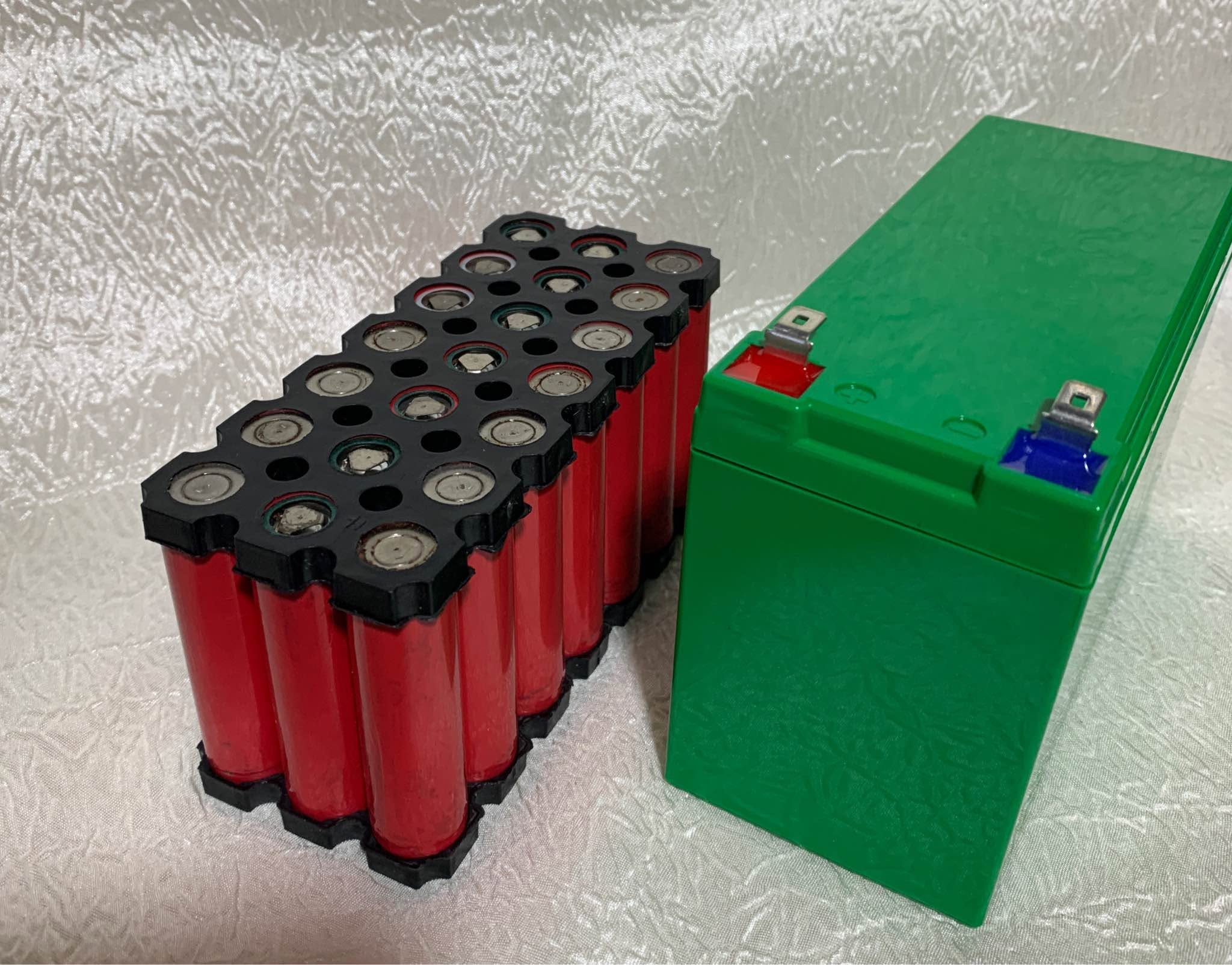 🔋 იყიდება 12V (3S) აკუმულატორი Tesla-ს