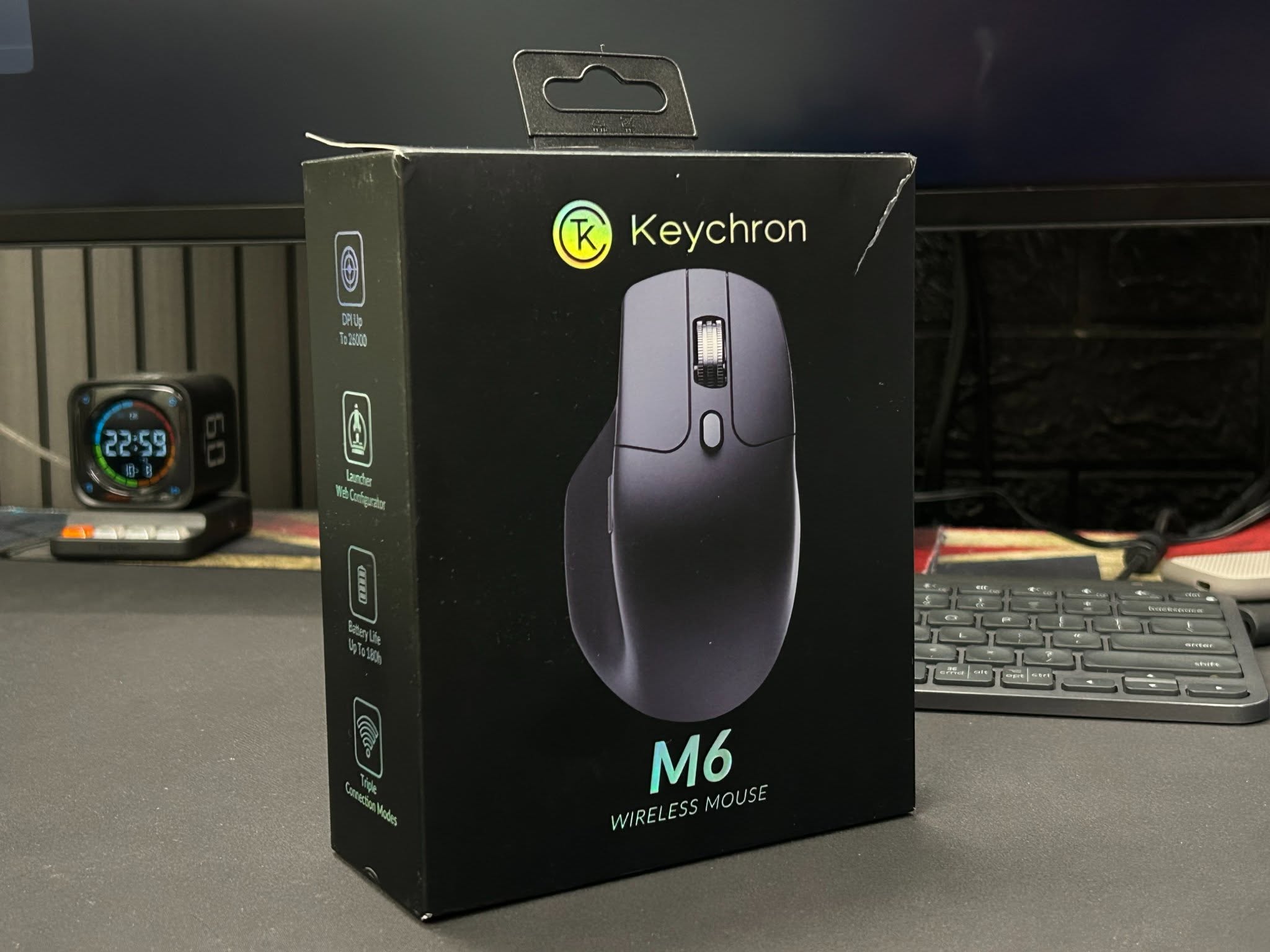 იყიდება ერგონომიული უსადენო მაუსი Keychron M6