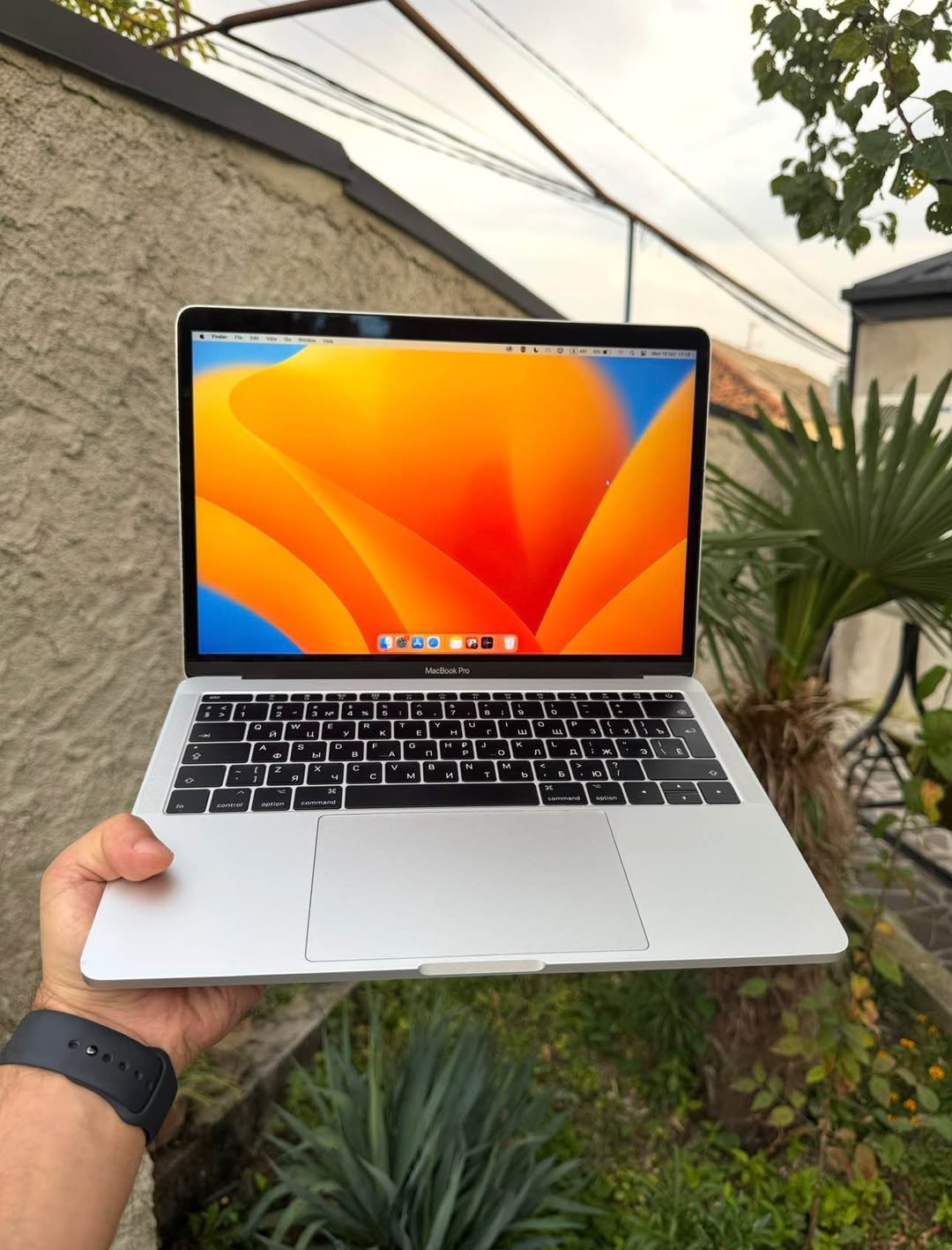 MacBook Pro 2017 hafif, incecik, idealdir