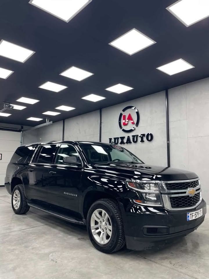 Chevrolet Suburban 2019 — 25,000$