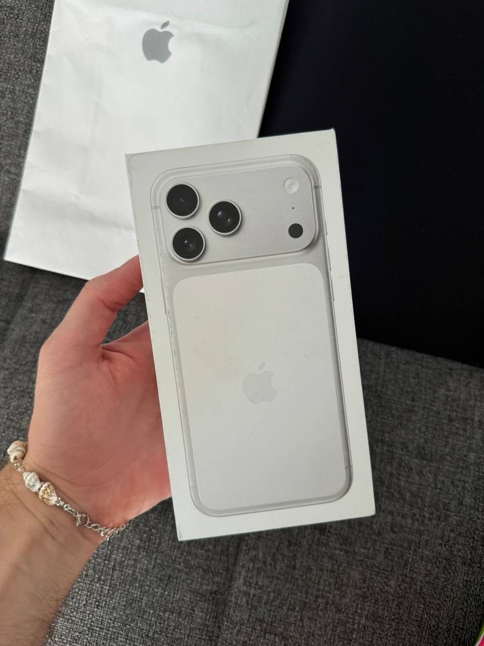 Продаю Iphone 17 Pro Max 512gb — 1,650$