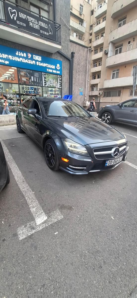 Mercedes cls წლიანი უიანა წამყვანი 170კმ 2014 — 18,000$
