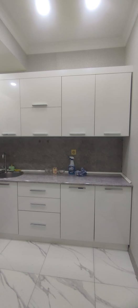 A 2-room apartment is for rent in Baku — 700 ₼