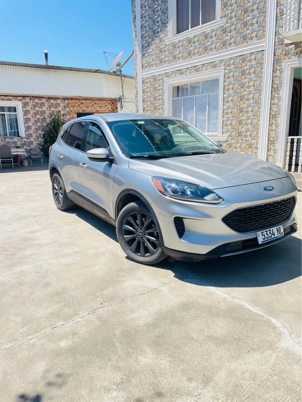 Автомобиль 2022