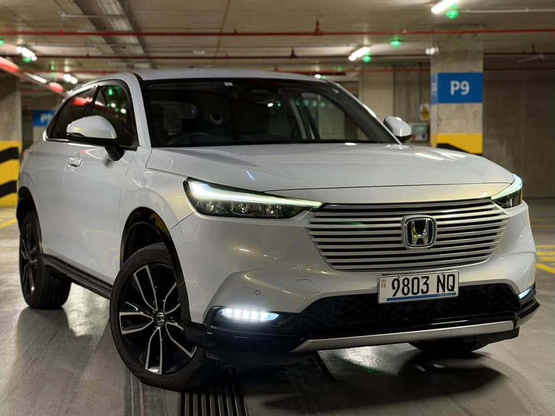 Honda Vezel 2022 — 16,500$