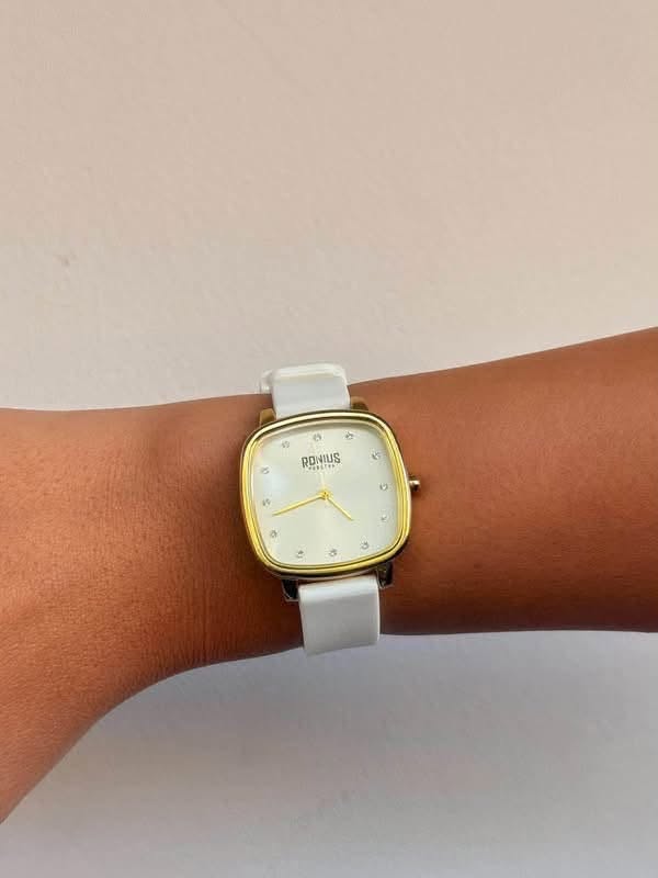 გამარჯობა ❤️ ⌚️ იყიდება ულამაზესი RONIUS-ის — 380₾