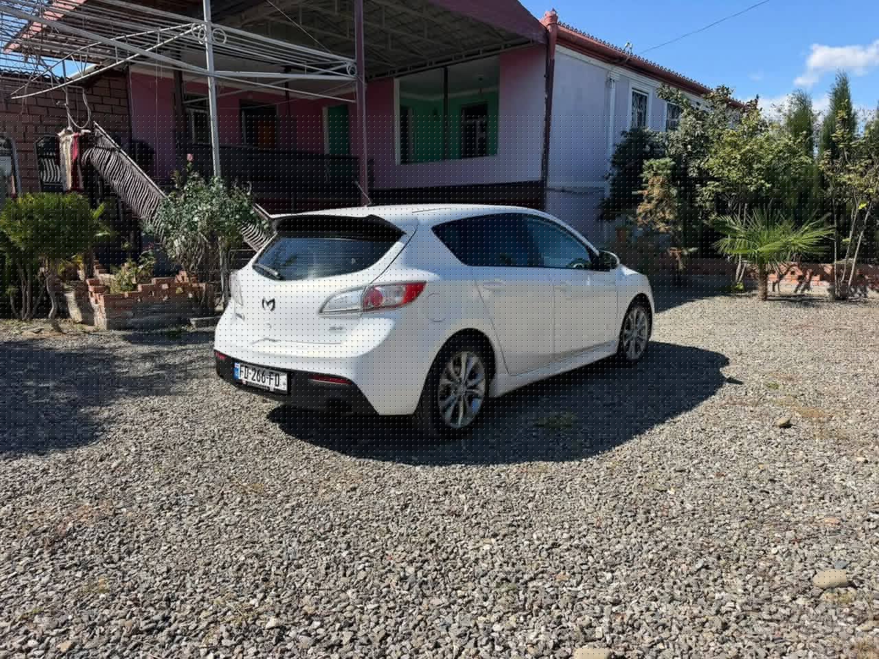 Mazda — 4,000$