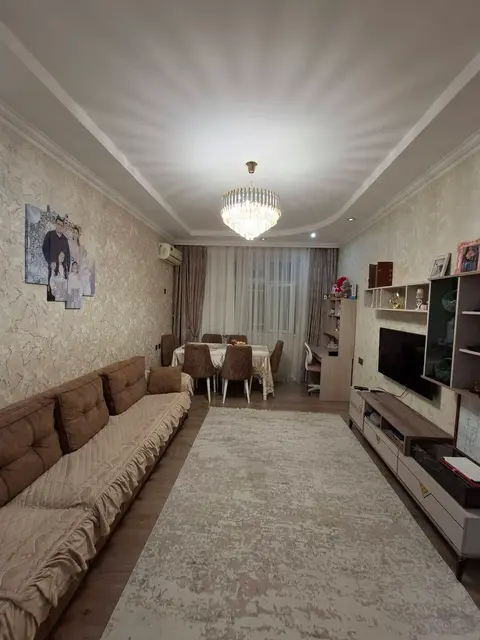 Квартира — 183 000 манатов