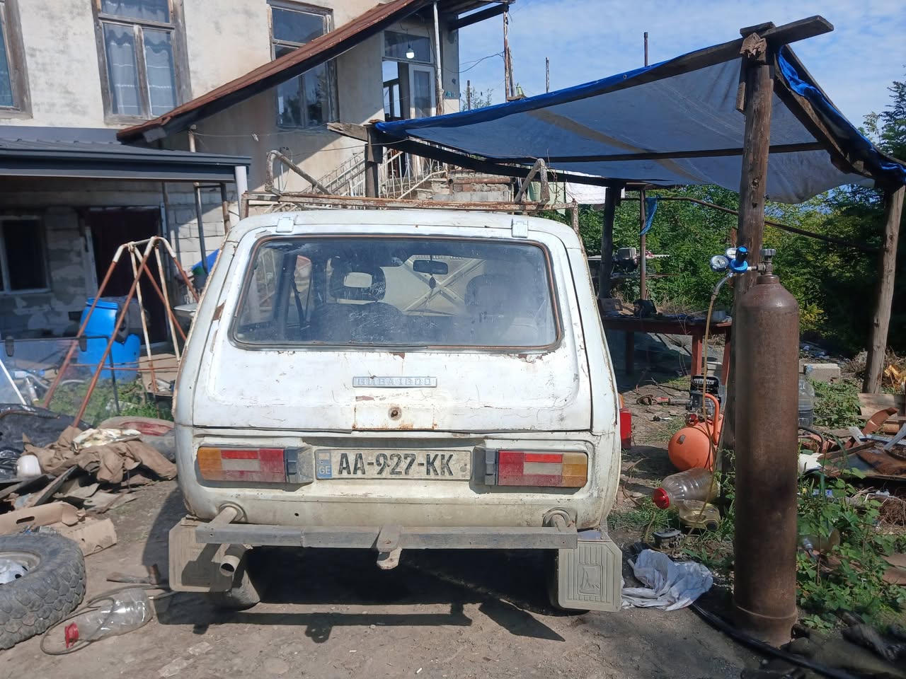 იყიდება ნივა 84 იანი უკანახიდს ხმააქ — 2,300₾
