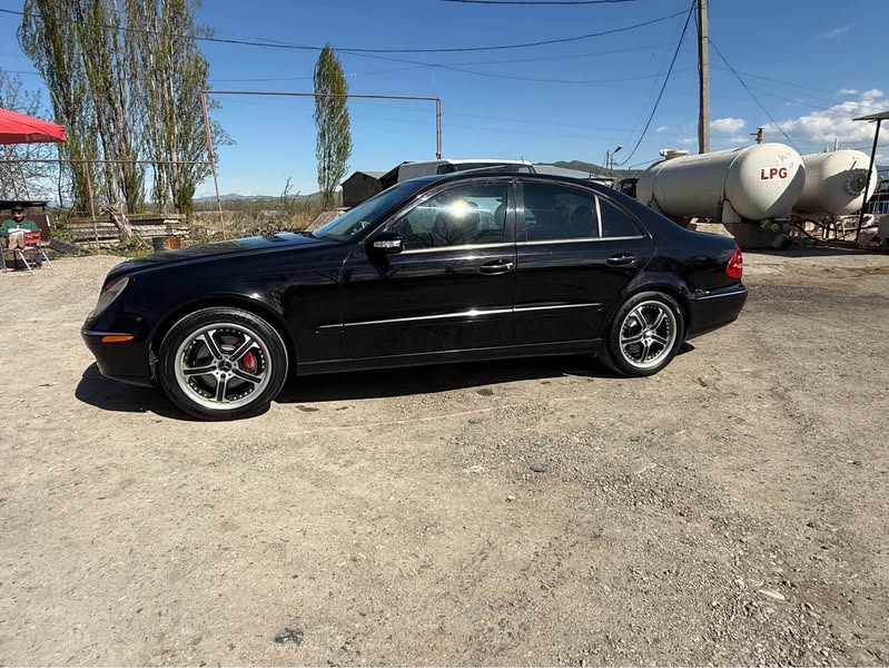 Mercedes-Benz 2006