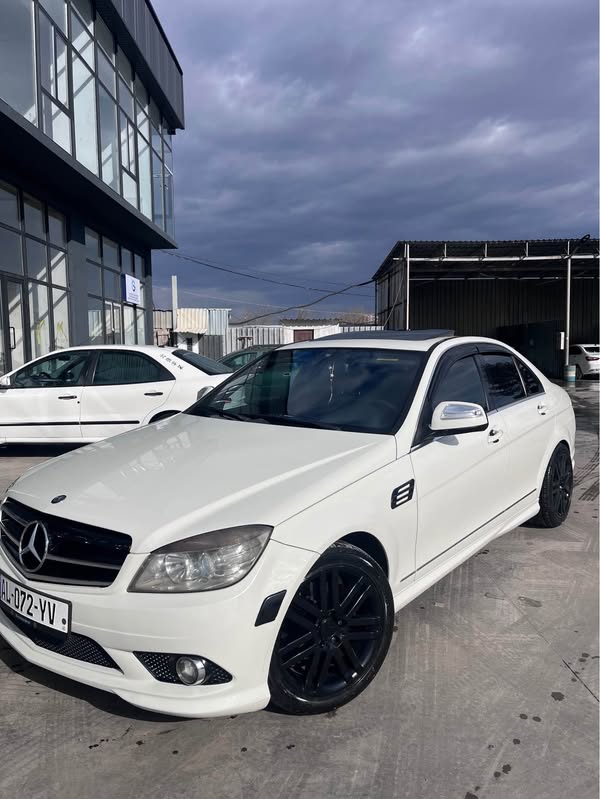 Avtomobil — 5,600$