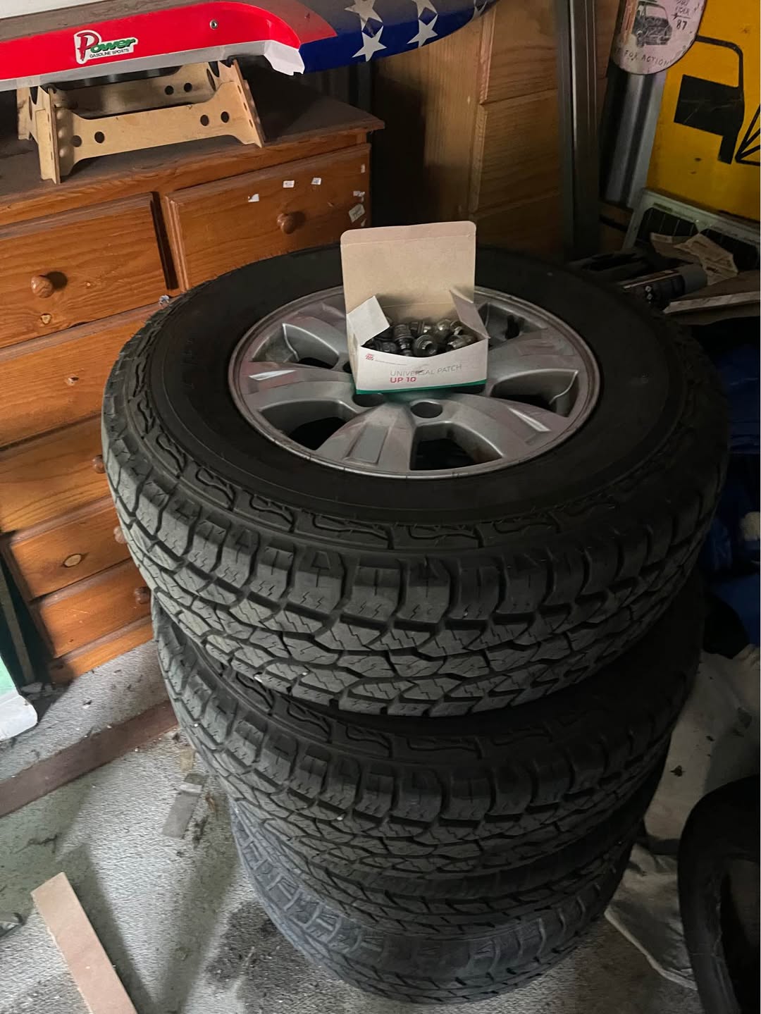 Four Rims and tyres with nuts