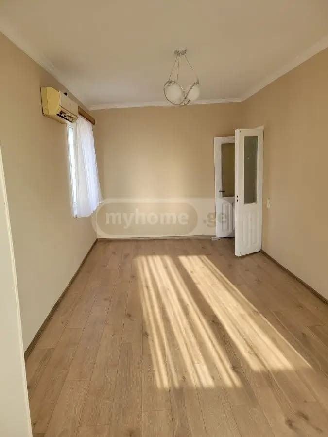 2 otaqlı mənzil satılır, Tbilisi — $57,000