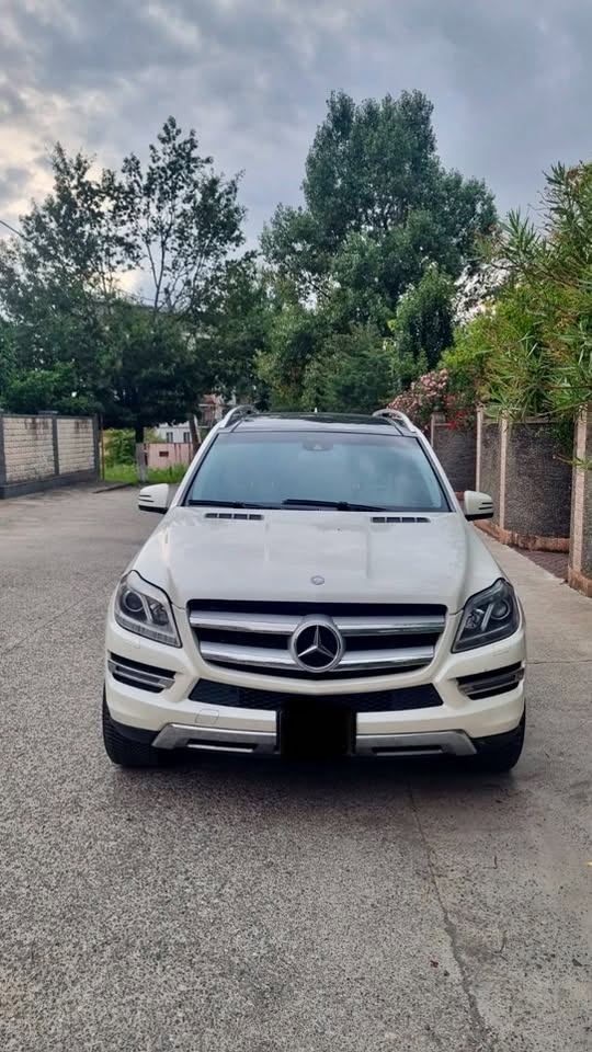 იყიდება GL 450, 2013 წლიანი
