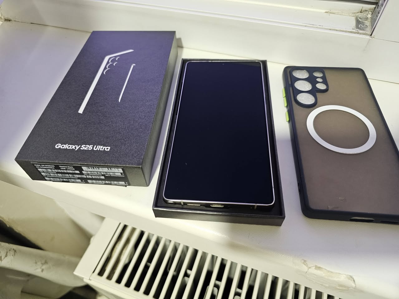 Samsung Galaxy S25 ULTRA იდეალური/გაუხსნელი/ 2 — 2,100₾