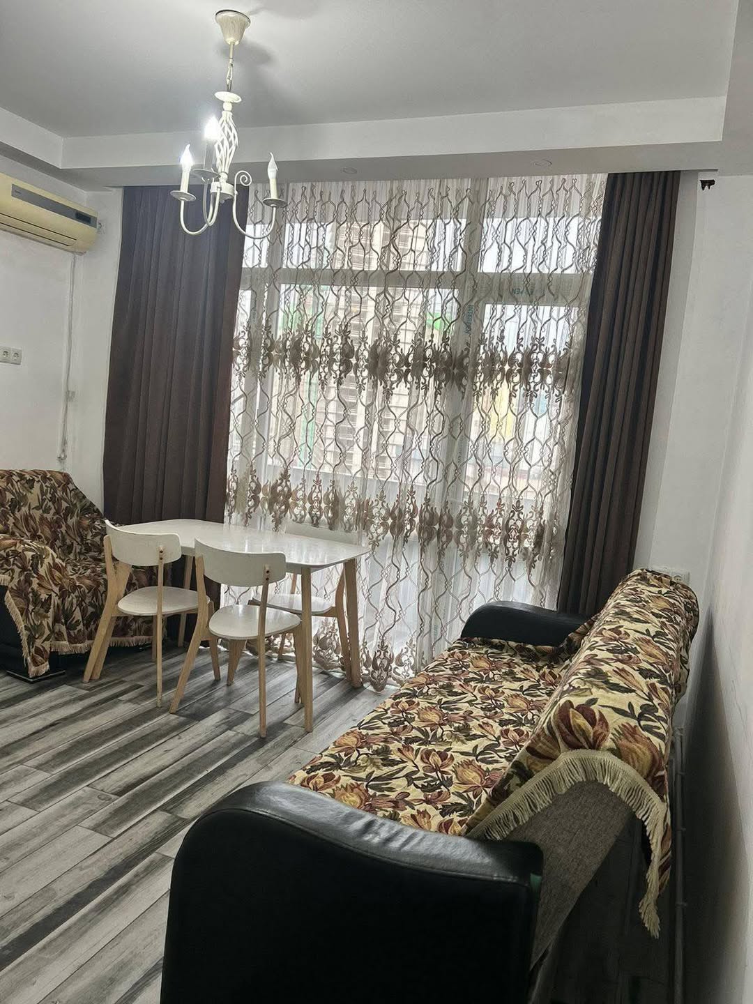 იყიდება ბინა, ბათუმი — $57,000