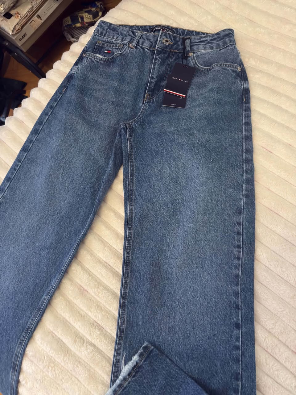 Tommy Hilfiger 34,36,38,40 ზომა 🤩🥳🥳 ძალიან