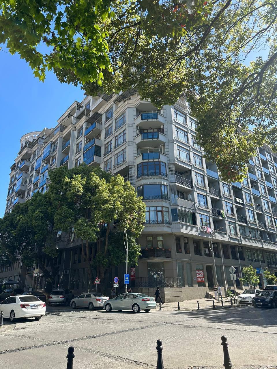Kirayə 1 otaqlı mənzil, Batumi — $550