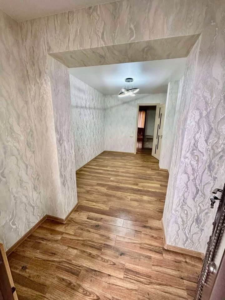 Продаётся квартира, Тбилиси