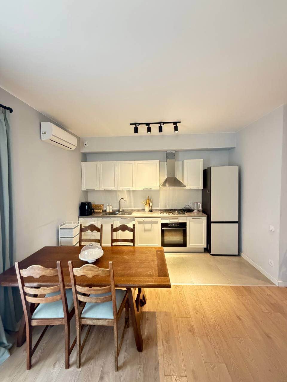 #Saburtalo M.Gelovani ave Size : 85m² — 900$