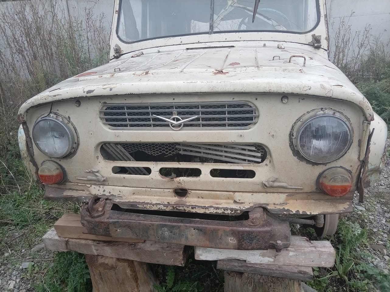 იᲨლება ხაᲨურᲨი .