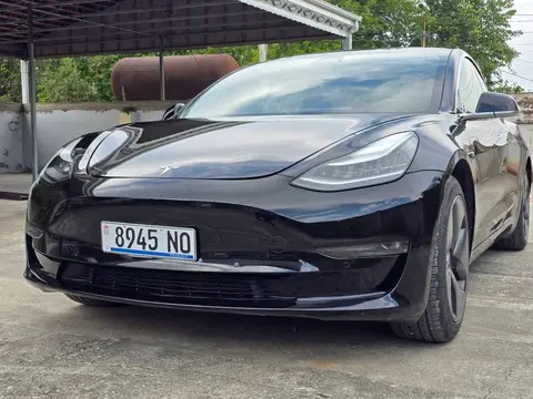 Tesla Model 3 2018