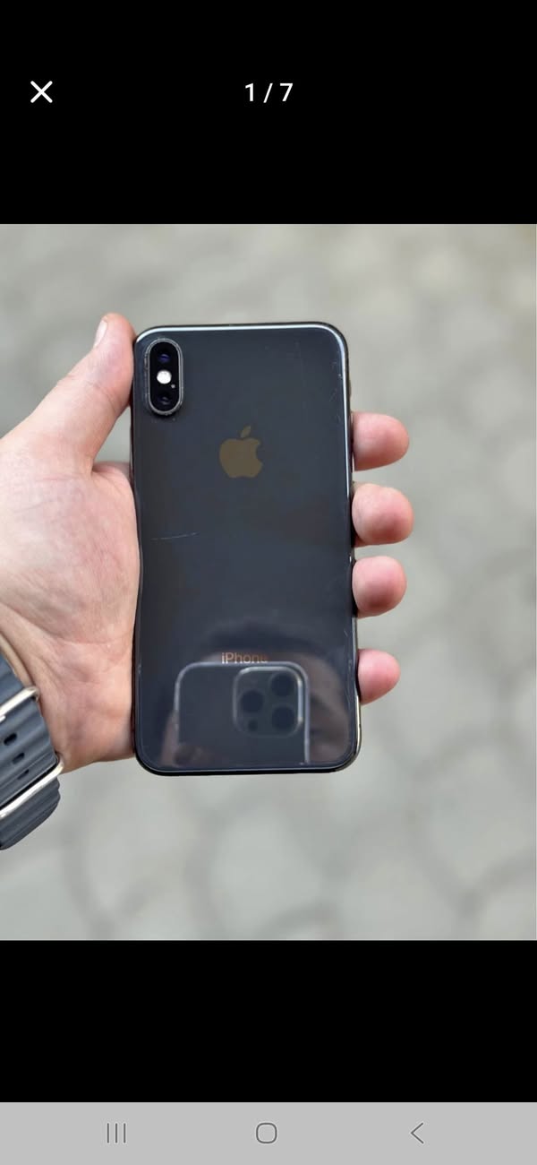 Avtomobil