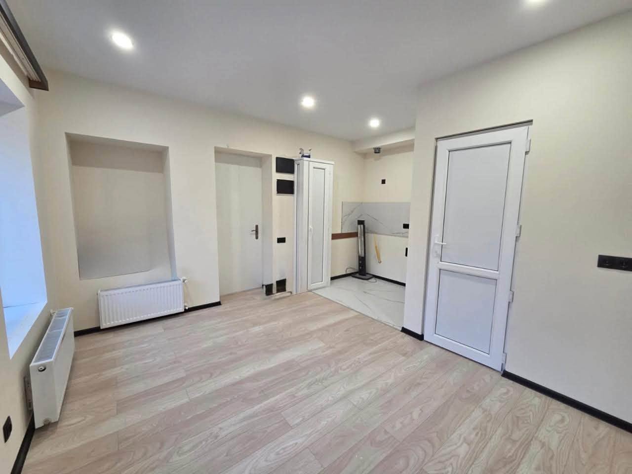 Mənzil satılır, Tbilisi — $66,000