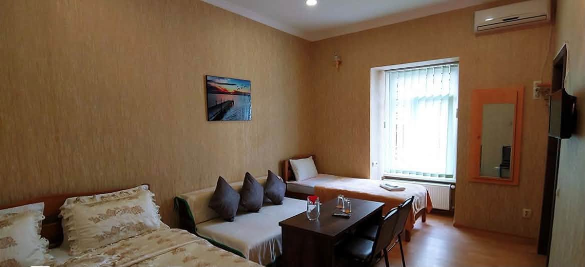 ქირავდება ბინა, თბილისი — $1,600
