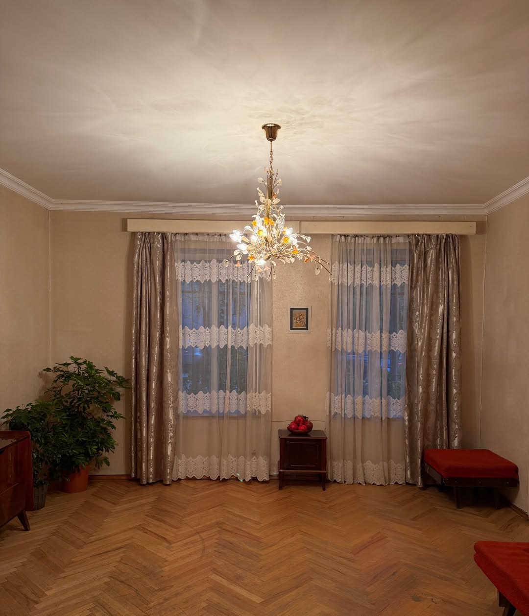Продаётся 4-комнатный дом в Нахаловке, на улице Кебурия! — 80,000$