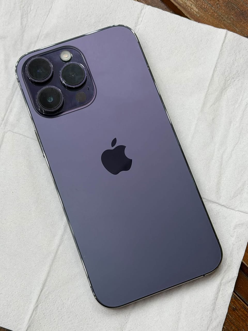 iPhone 14 Pro Max,Deep Purple,256 GB,BH — 1,100₾