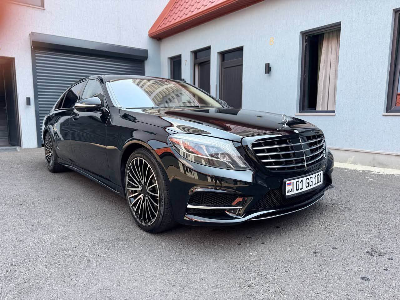 Mercedes-Benz S 500 2014 — 33,000$