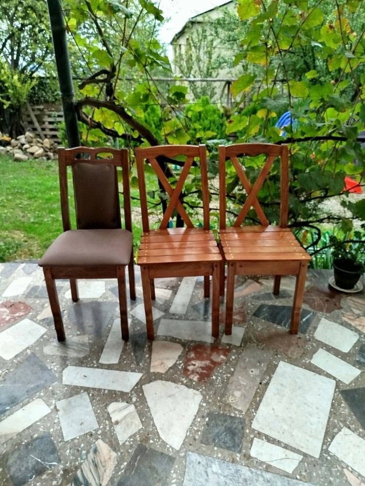 For sale high-quality chairs made of wood material, very beautiful…