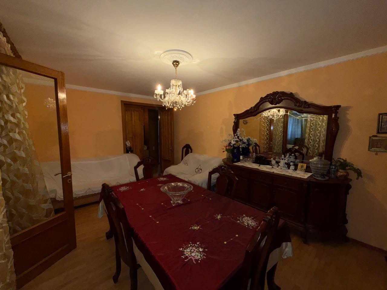 Mənzil satılır, Tbilisi — $150,000