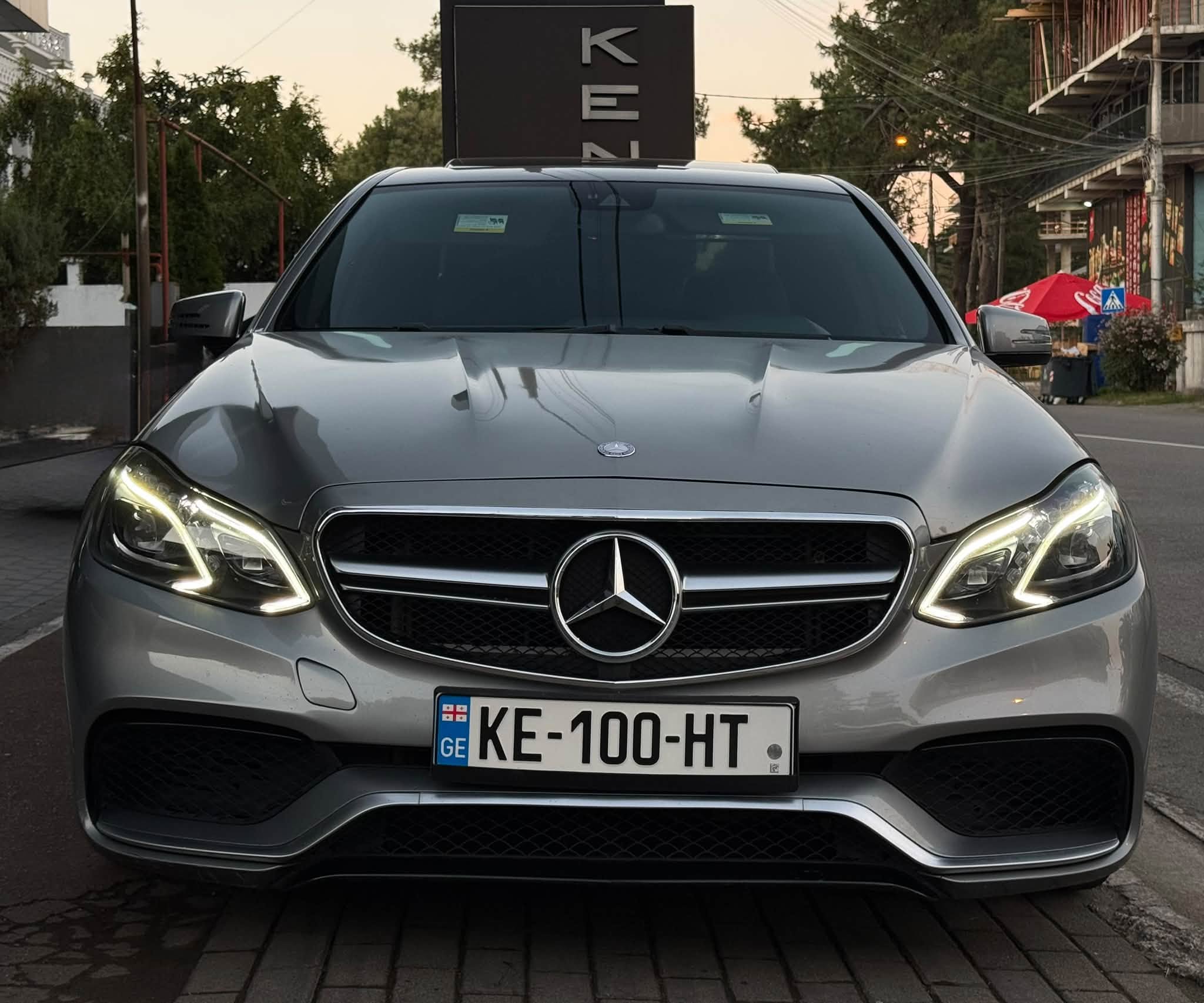 Mercedes-Benz E350 4MATIC 2014
