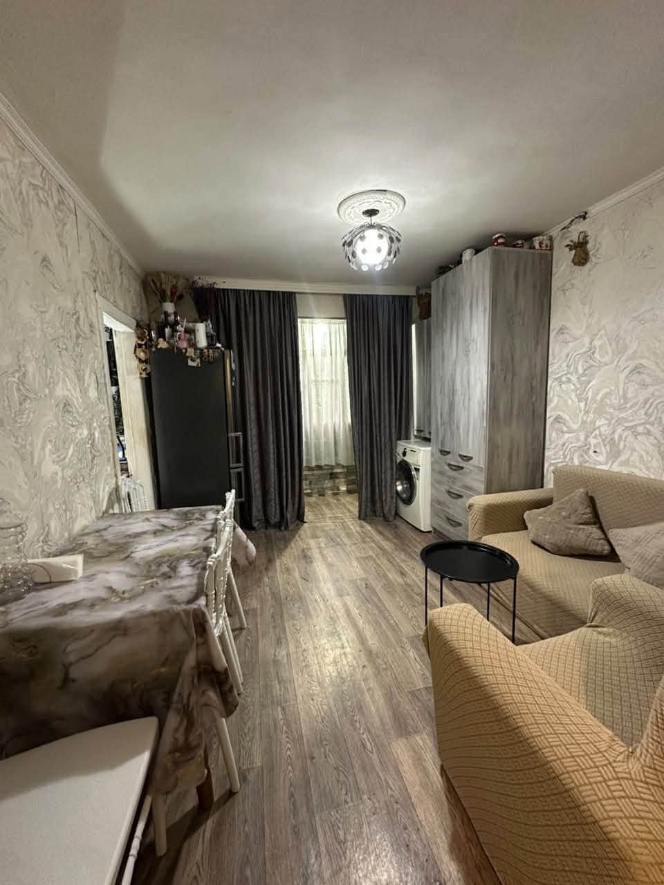 იყიდება ბინა, რუსთავი — $48,500