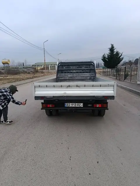 ავტომობილი