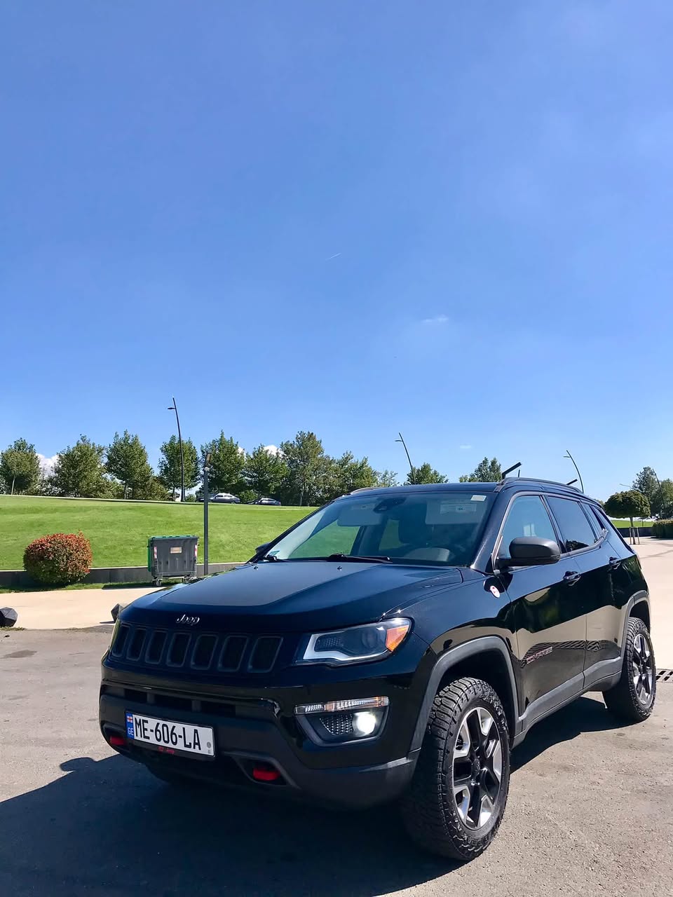 Jeep 2018 — 9,000$
