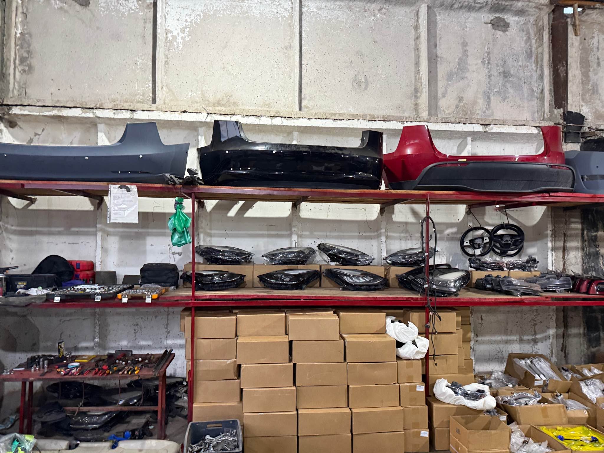 Tesla Y/3 Tesla Ehtiyat hisseleri