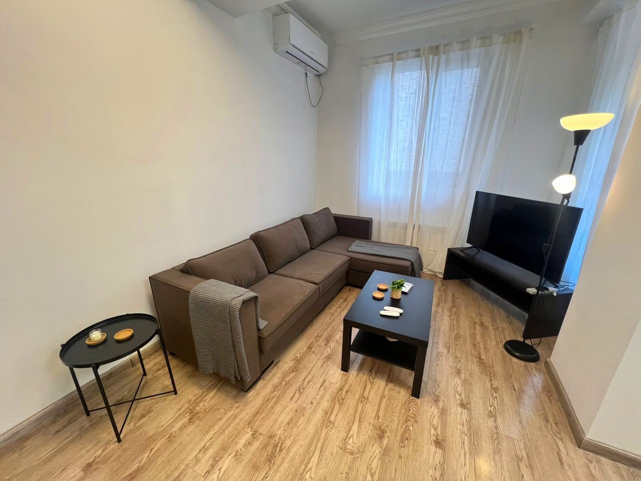 В аренду 4-комнатная квартира, Ереван — $1,300