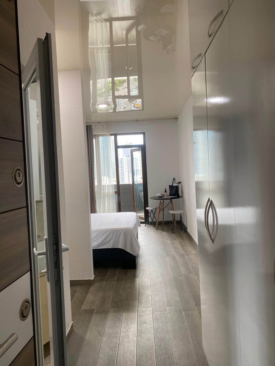 🏡 Բաթումում ստուդիա վարձով է տրվում․ 📍 — 350$