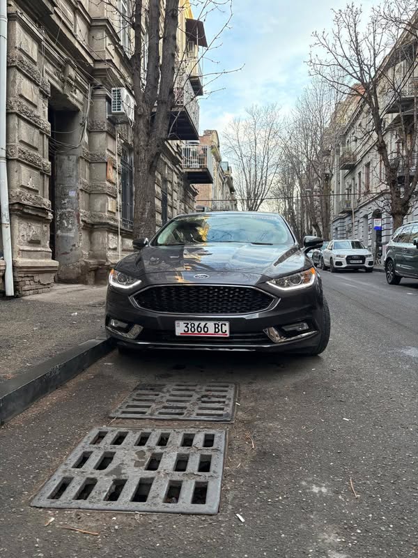Avtomobil 2017 — 6,500$